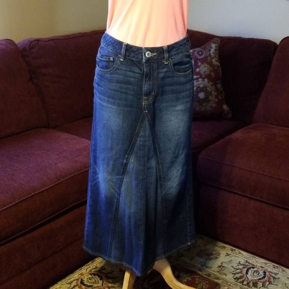 American eagle Jean skirt